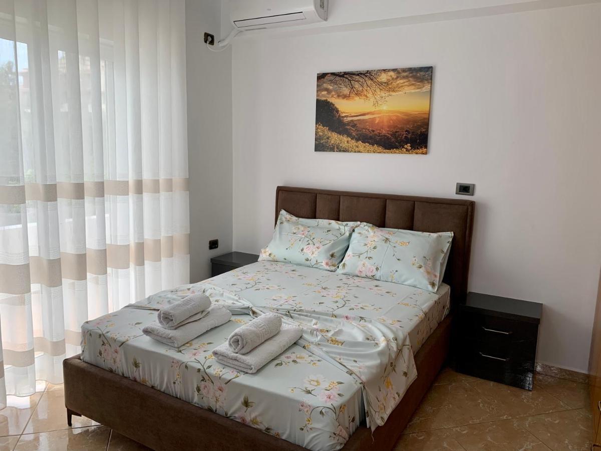 Maxus Apts Sarande Luaran gambar