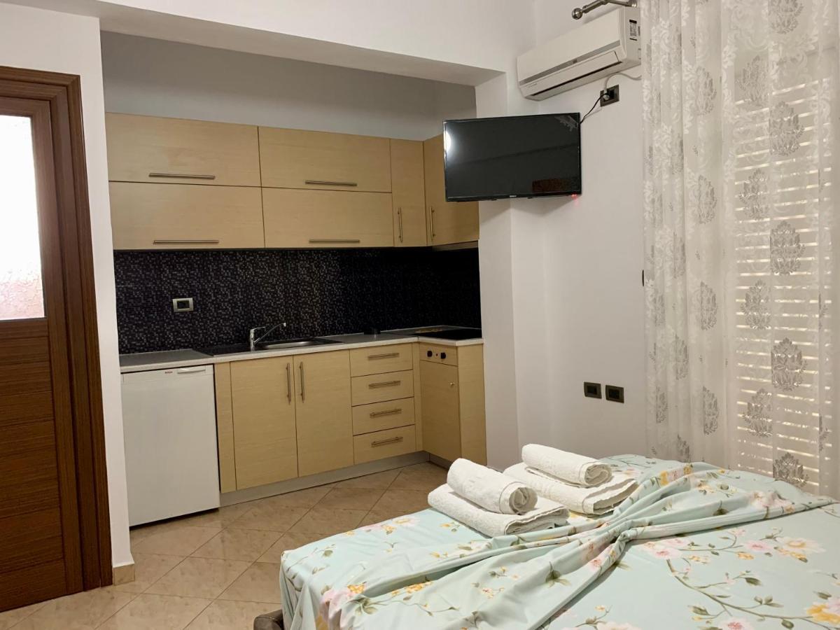 Maxus Apts Sarande Luaran gambar